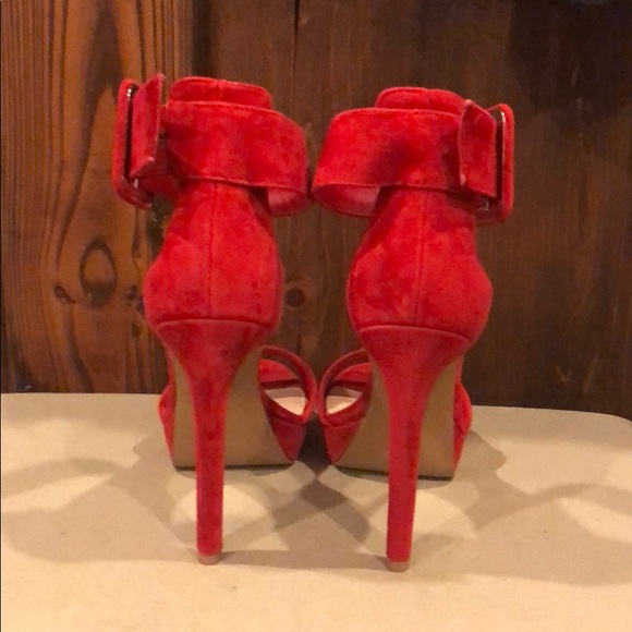 Steven Madden Ankle Straps Heels 👠 - Picture 3 of 5